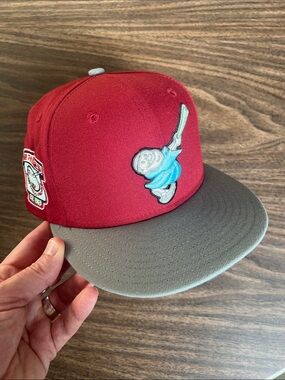 San Diego Padres NewEra 59Fifty Fitted (Size 7 1/8)